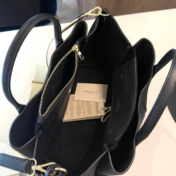 Radley London Hillgate Place Small Open top Satchel - Picture 4 of 4